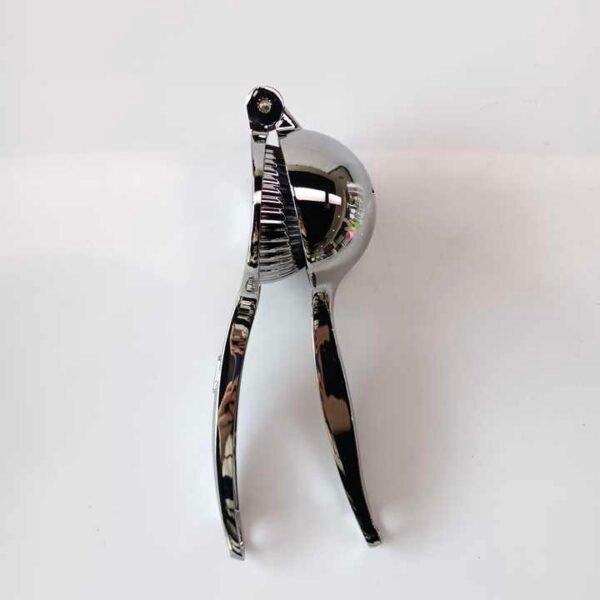 H07803085fa5642308476422f5238a76d7.jpg_720x720q50.jpg Stainless Steel Lemon Juice Squeezer