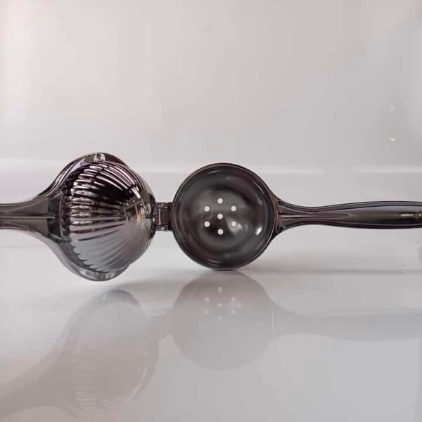 H17dcba0725634ae694a2ad3435f13157u.jpg_720x720q50.jpg Stainless Steel Lemon Juice Squeezer