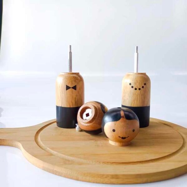 H1f20cf66253f408bbaa657fab81b3e3ay.jpg_720x720q50.jpg Cute Wooden Salt & Pepper Mills
